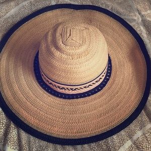 Steve Madden summer floppy hat